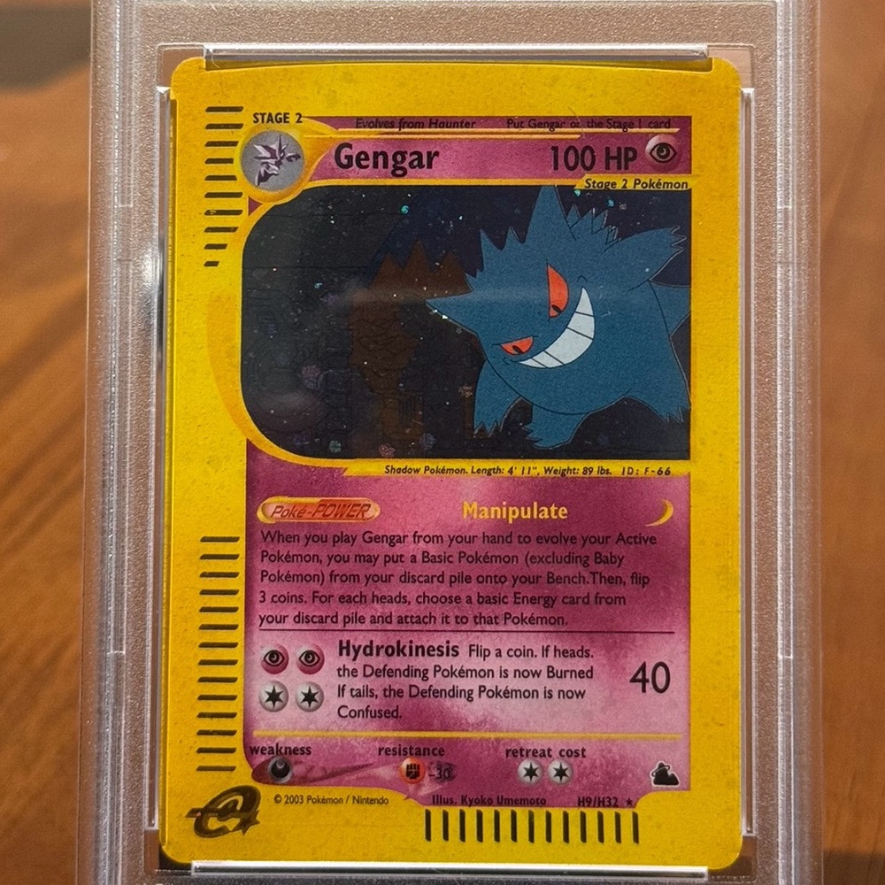 PROXY FAN MADE Gengar Pokémon Card with Yellow BorderPSA10